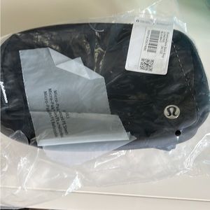 Lululemon Everywhere Belt bag - black